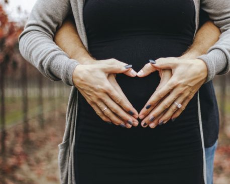 Wandern in der Schwangerschaft? Tipps & Gründe